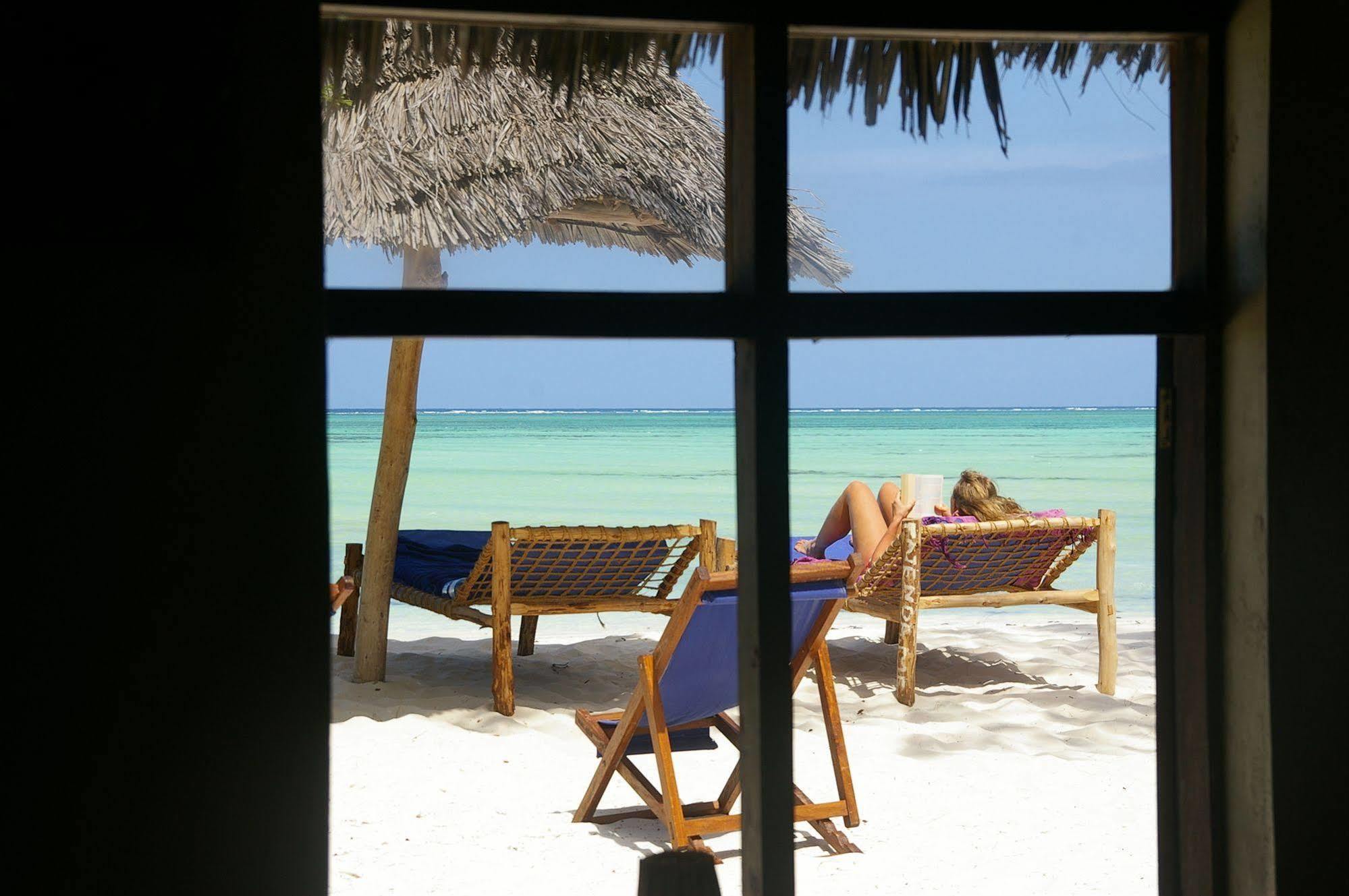 Ndame Beach Lodge Paje Buitenkant foto