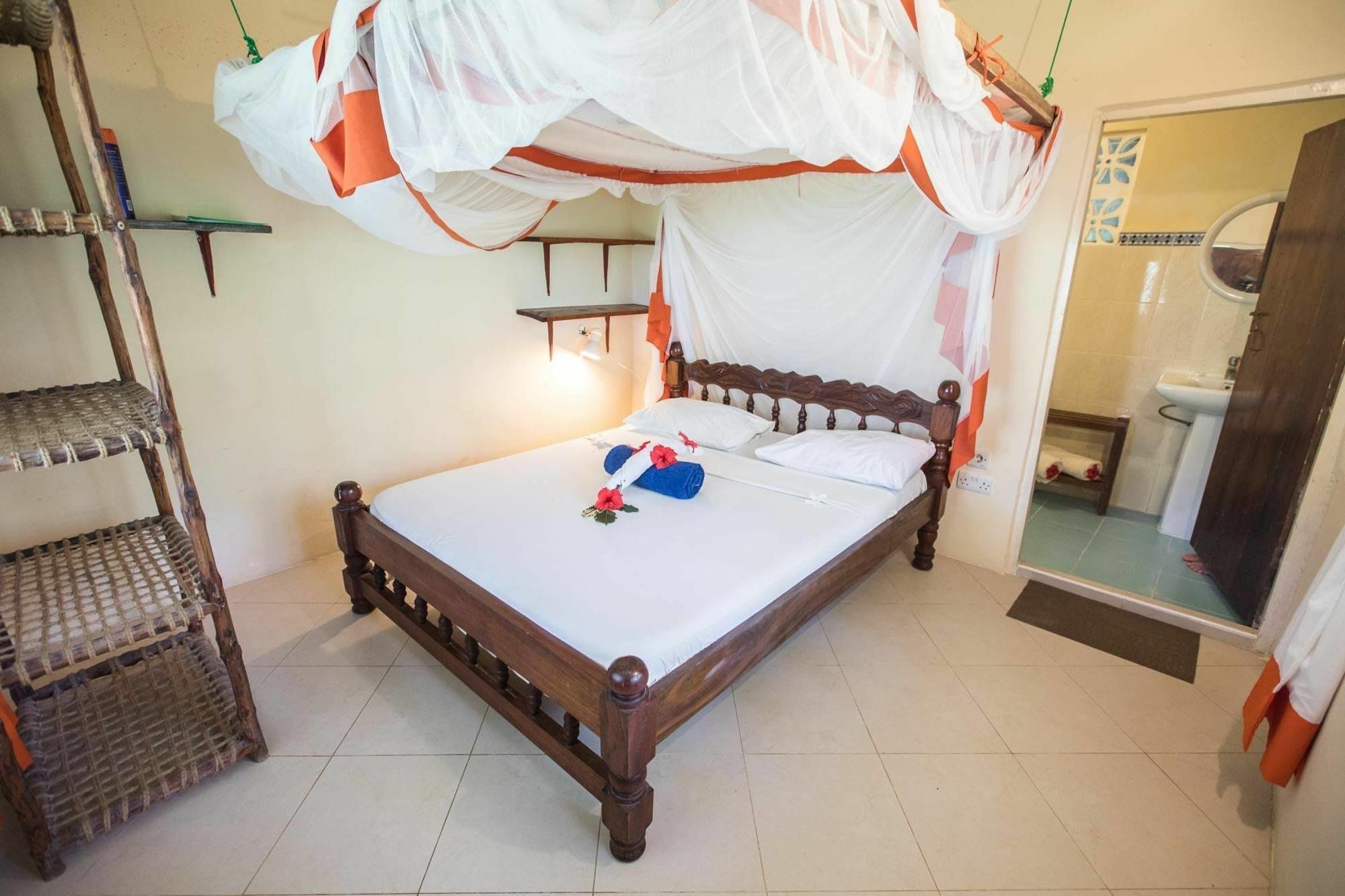Ndame Beach Lodge Paje Buitenkant foto